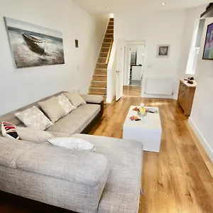 Hot Tub & Sauna Holiday home
