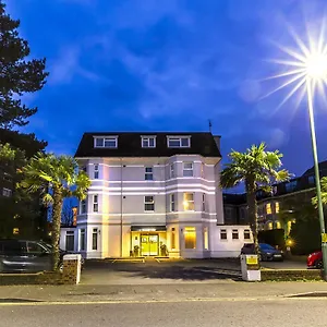 Hotel Connaught